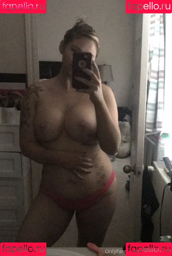 opheliax420 Onlyfans Photo Gallery 