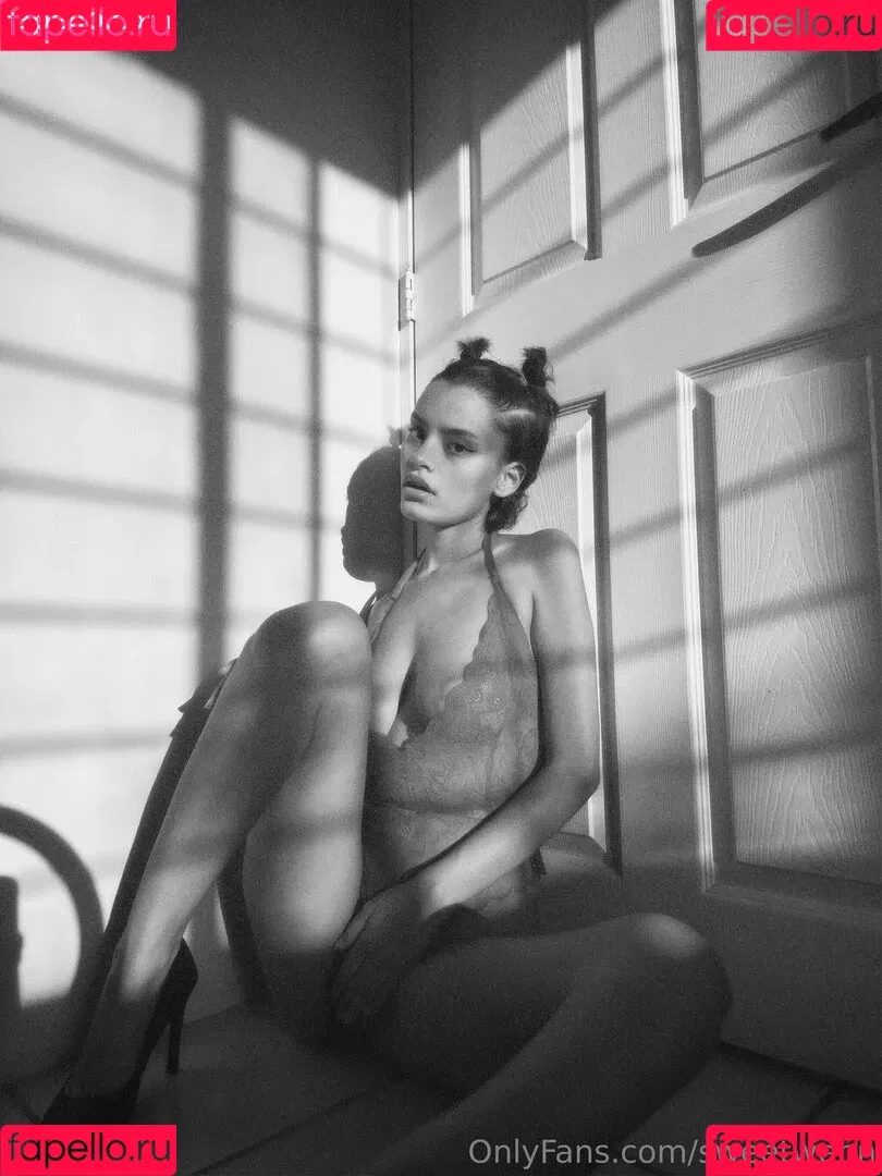 SweetWenn Onlyfans Photo Gallery 
