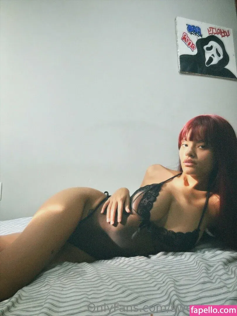 SweetWenn Onlyfans Photo Gallery 