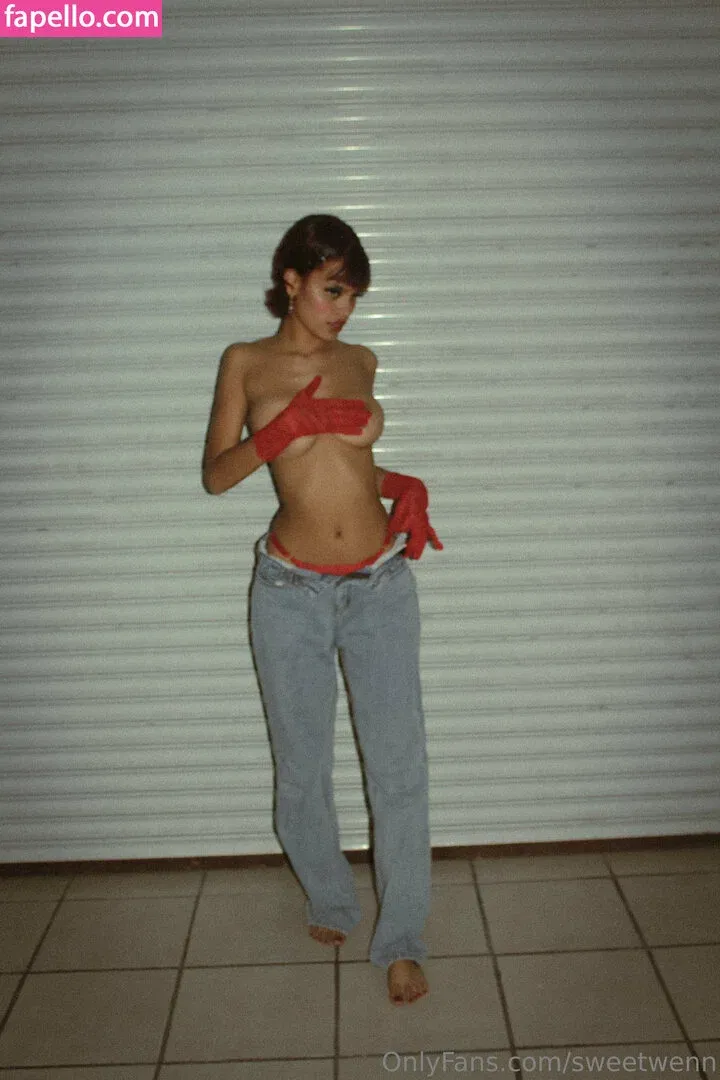 SweetWenn Onlyfans Photo Gallery 