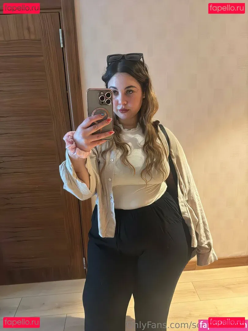 sofialovezxo Onlyfans Photo Gallery 