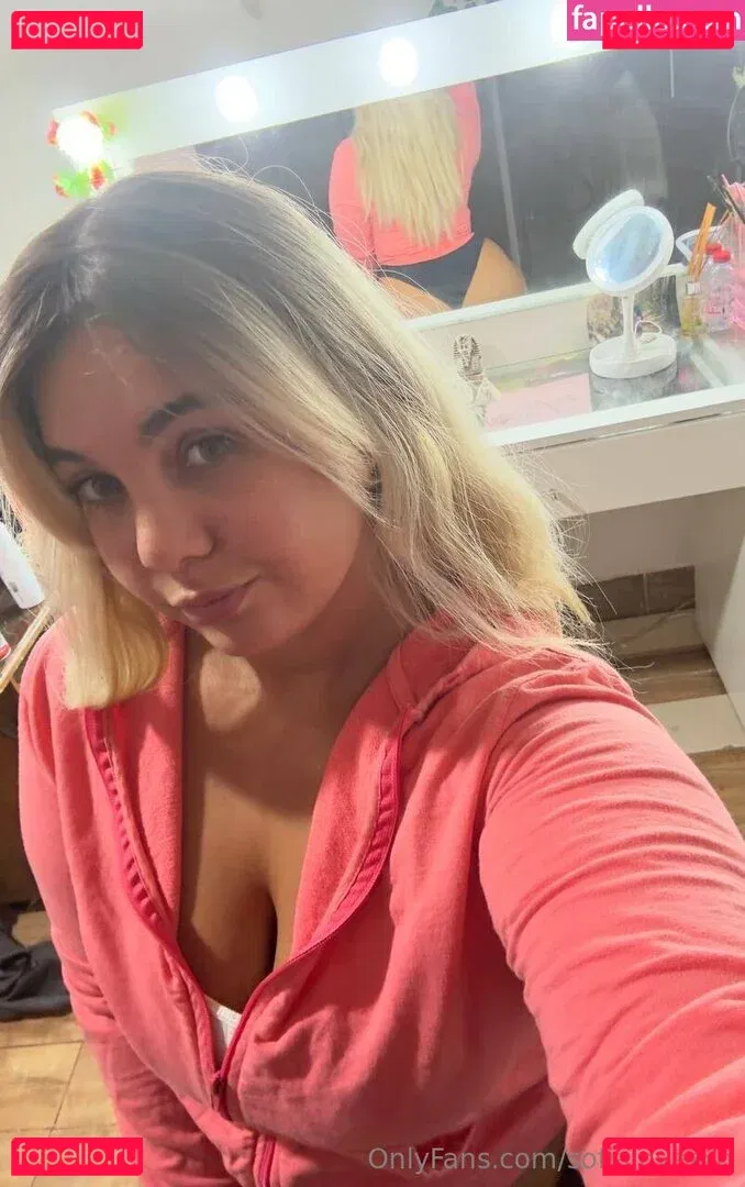 sofialovezxo Onlyfans Photo Gallery 