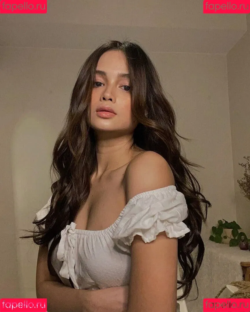 Rhen Escano Onlyfans Photo Gallery 