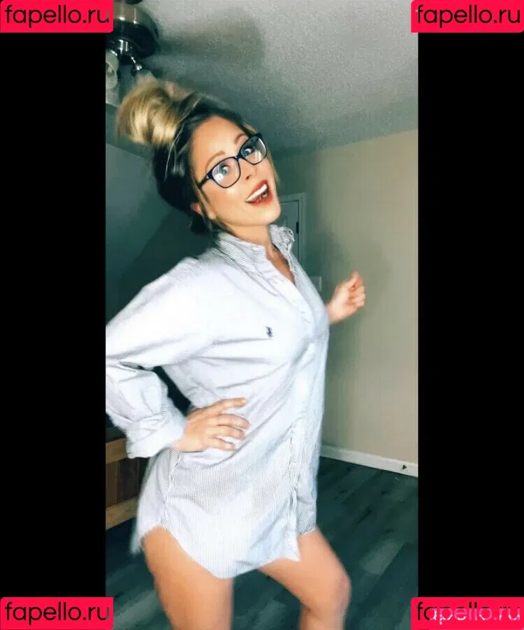 Bombshell522 Onlyfans Photo Gallery 
