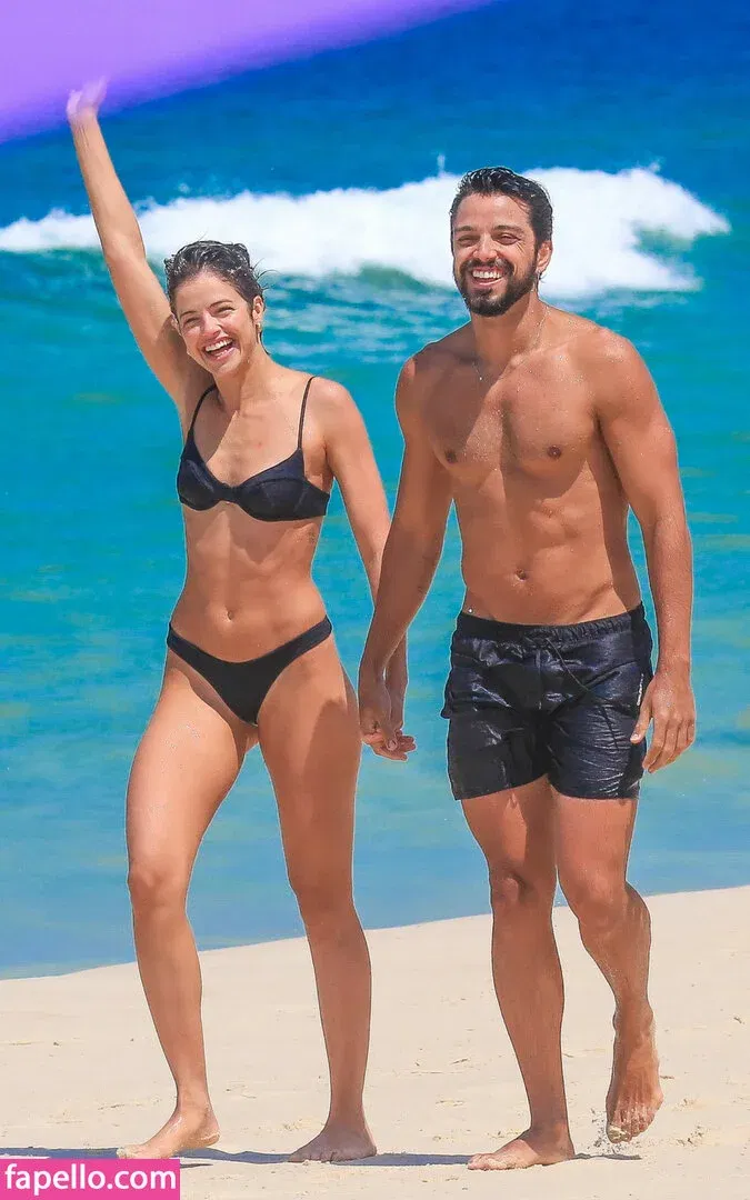 Agatha Moreira Onlyfans Photo Gallery 