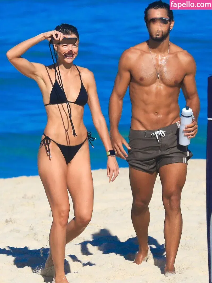 Agatha Moreira Onlyfans Photo Gallery 