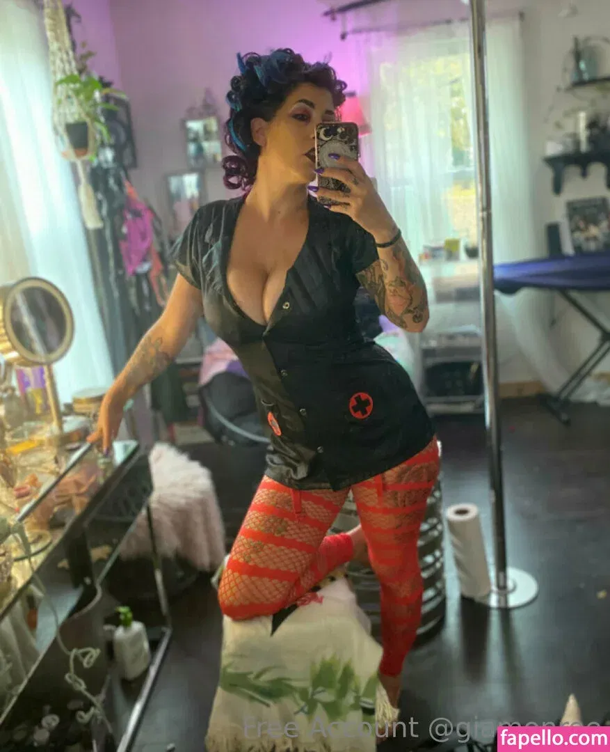 giamonroe11_free Onlyfans Photo Gallery 