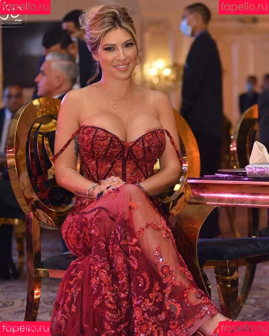 Meriem Debbagh Onlyfans Photo Gallery 