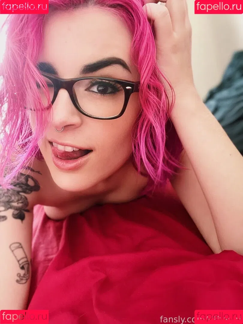 tithegirl Onlyfans Photo Gallery 