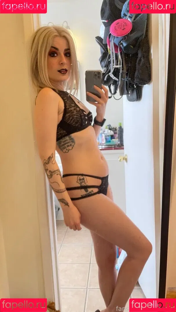 tithegirl Onlyfans Photo Gallery 