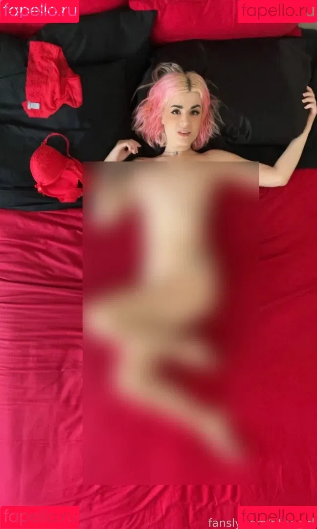 tithegirl Onlyfans Photo Gallery 