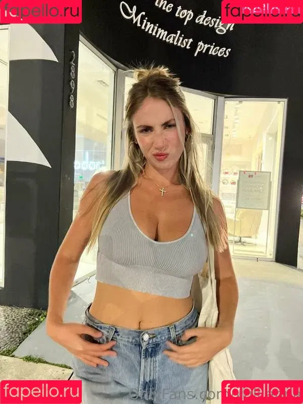 Yuli Anna Onlyfans Photo Gallery 