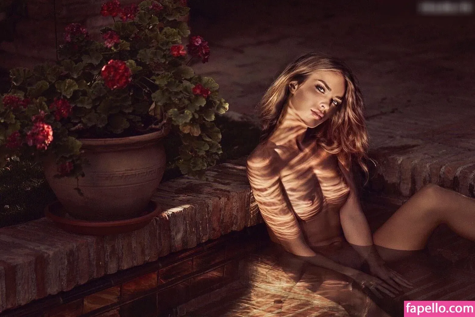 EvieEvans Onlyfans Photo Gallery 