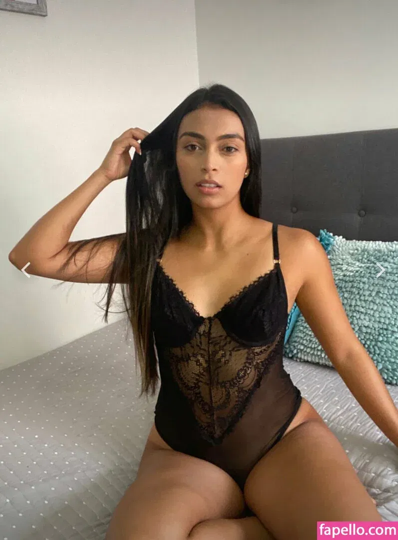 busty_barbie Onlyfans Photo Gallery 