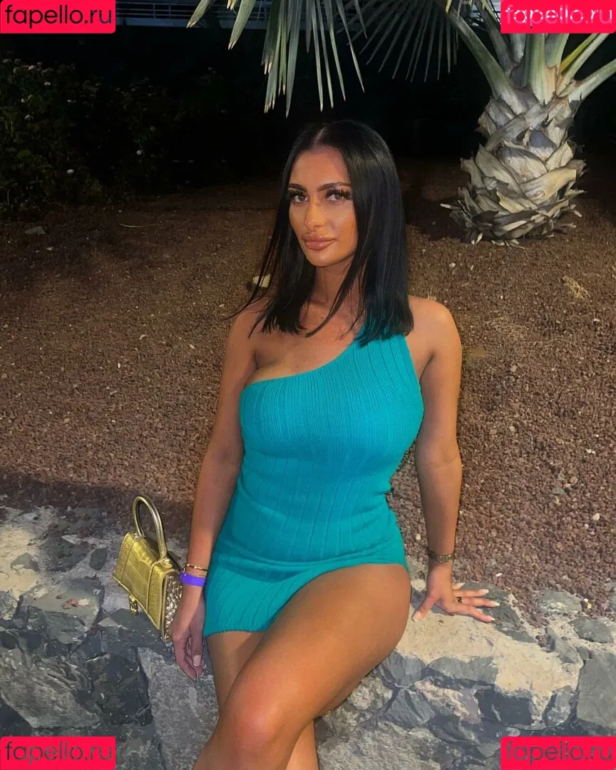 Megan Elwell Onlyfans Photo Gallery 