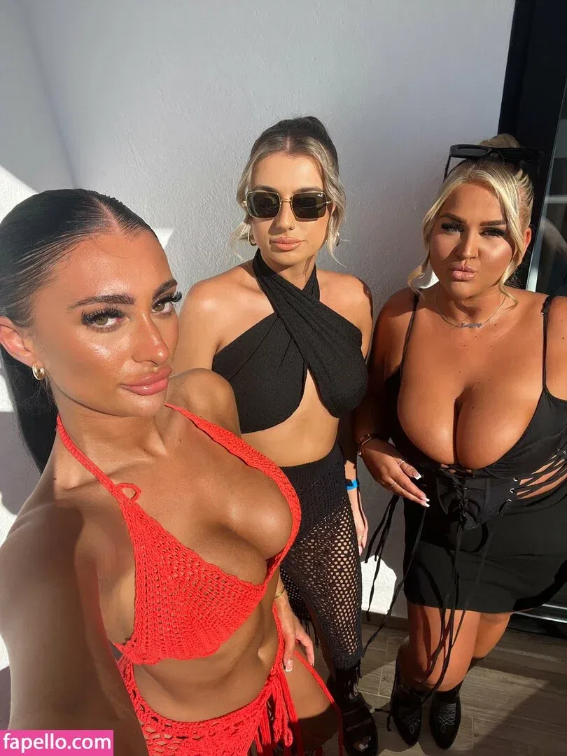 Megan Elwell Onlyfans Photo Gallery 