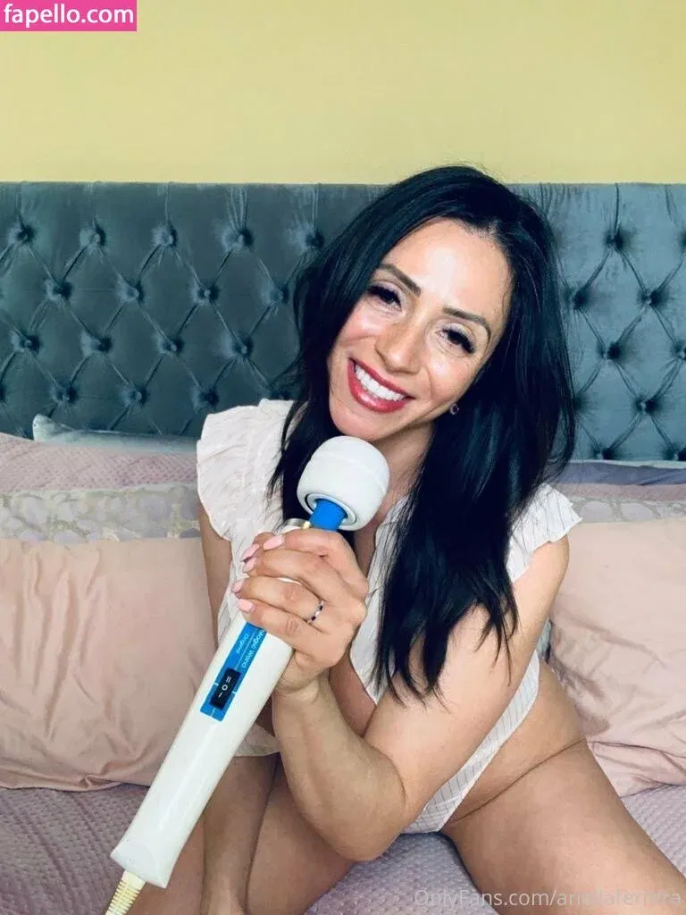 ariellaferrera Onlyfans Photo Gallery 