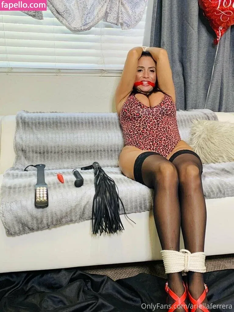 ariellaferrera Onlyfans Photo Gallery 