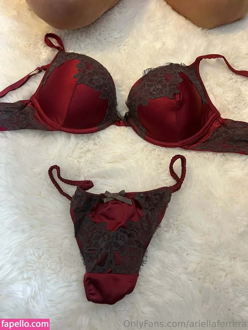 ariellaferrera Onlyfans Photo Gallery 