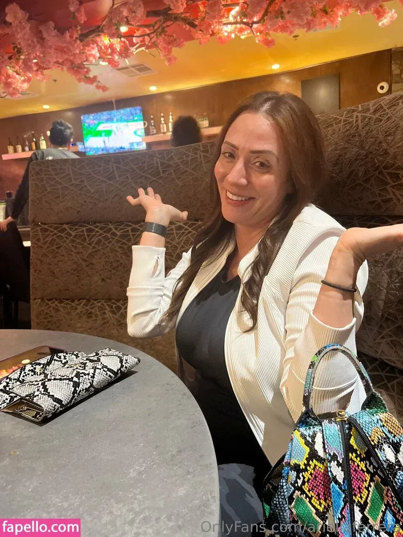 ariellaferrera Onlyfans Photo Gallery 