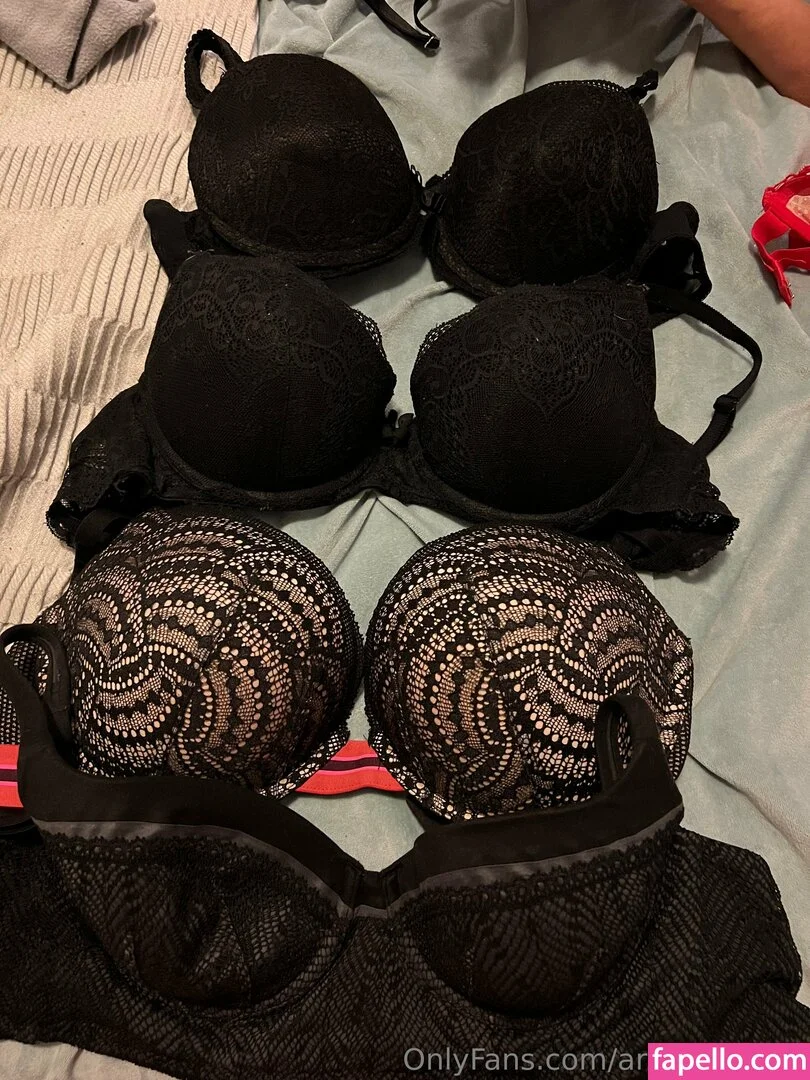 ariellaferrera Onlyfans Photo Gallery 