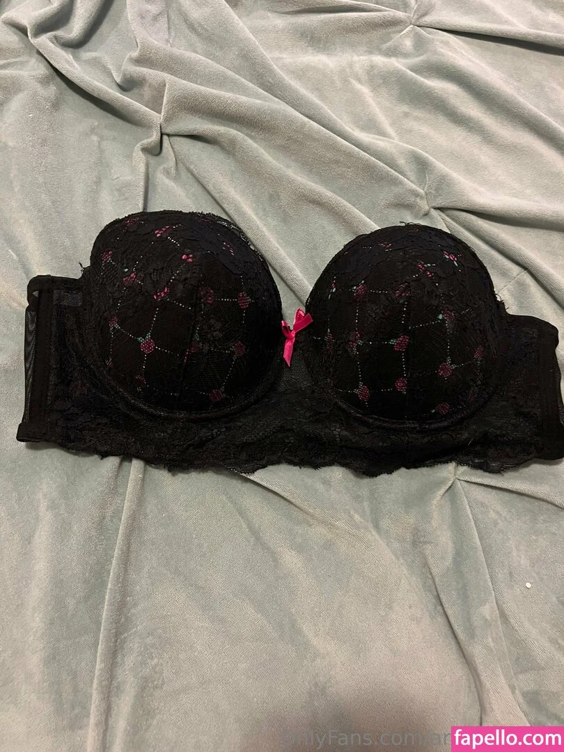 ariellaferrera Onlyfans Photo Gallery 