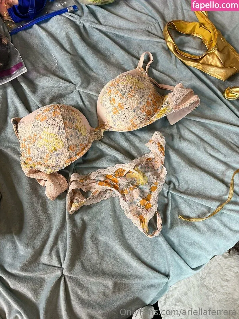 ariellaferrera Onlyfans Photo Gallery 