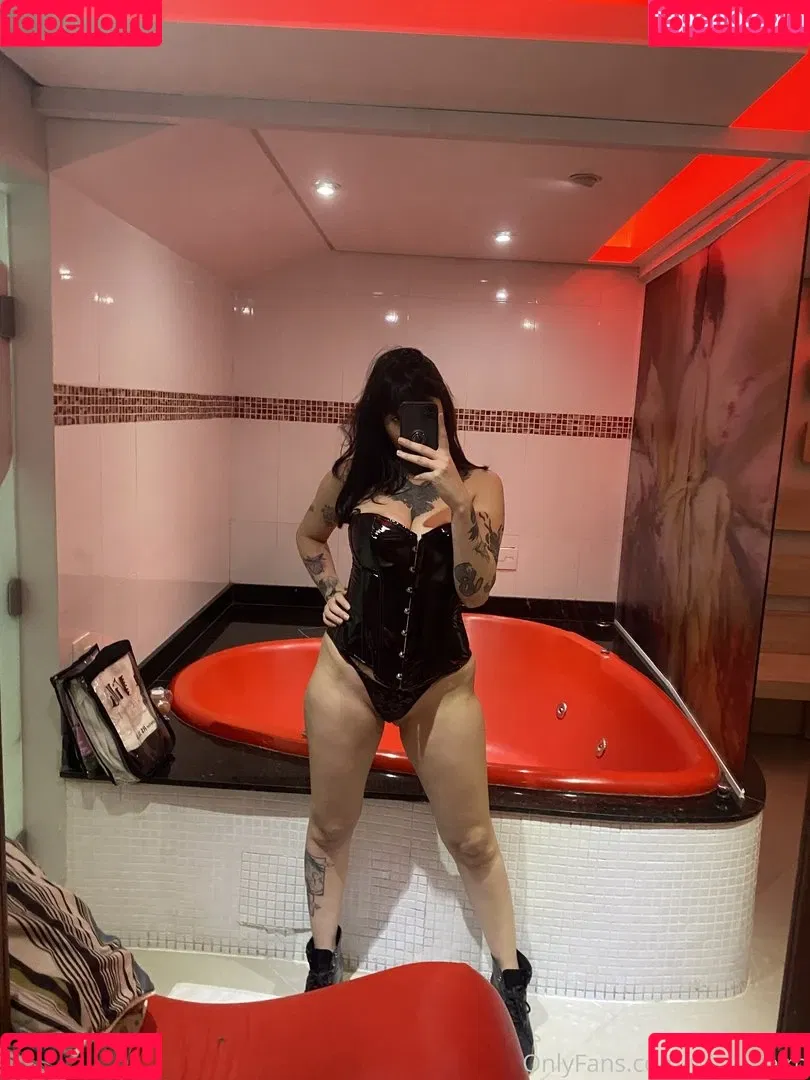 Cawilla Ribeiro Onlyfans Photo Gallery 