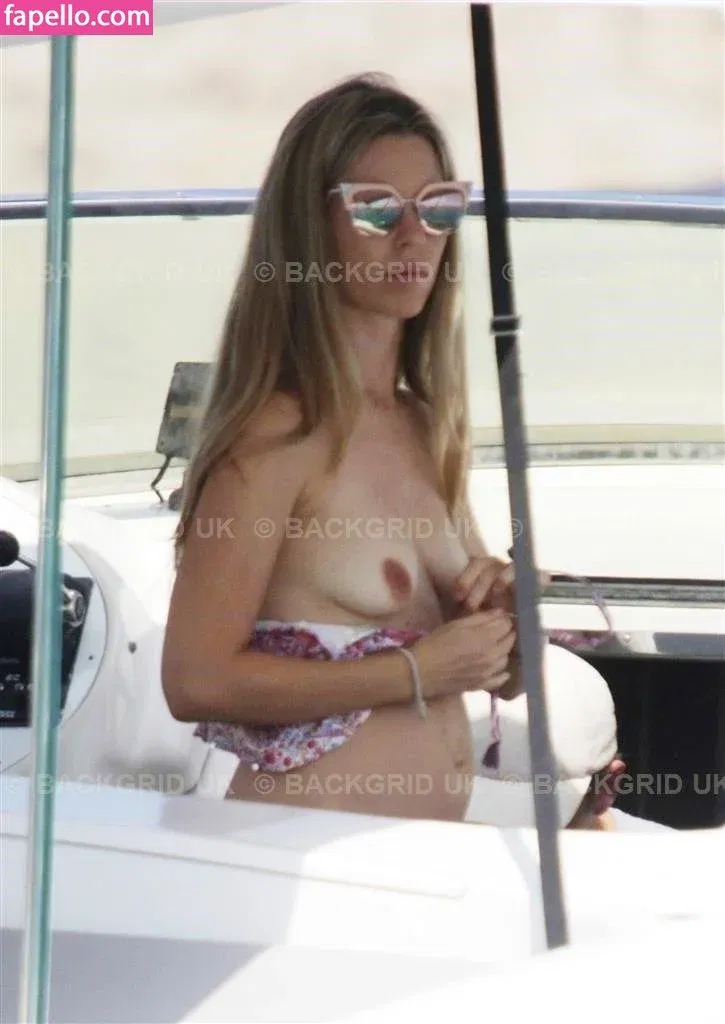 Vivian Sibold Onlyfans Photo Gallery 