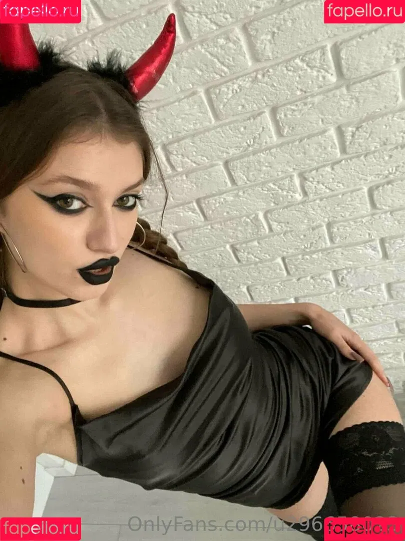 ellie_noir Onlyfans Photo Gallery 