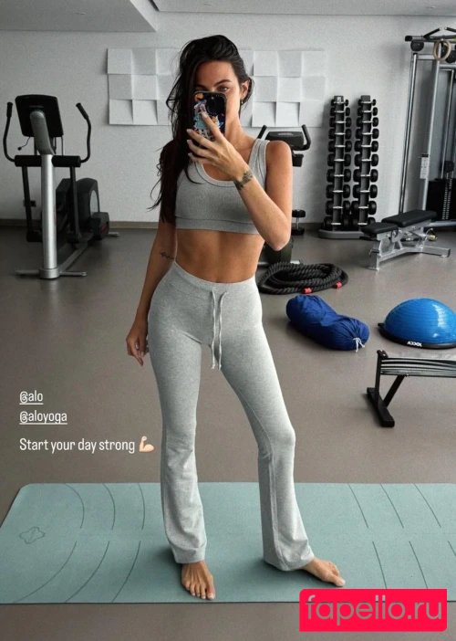 Kelly Piquet Onlyfans Photo Gallery 