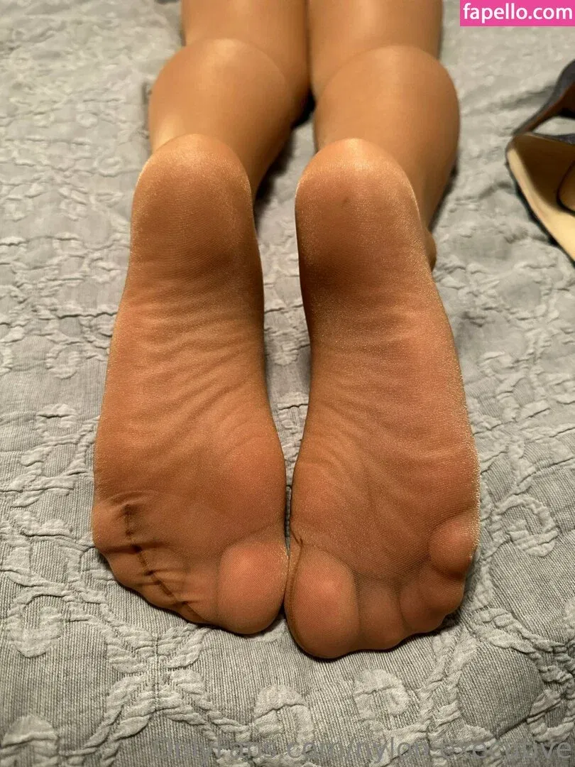 nylon.executive Onlyfans Photo Gallery 