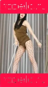 yingxiu.xyz Onlyfans Photo Gallery 