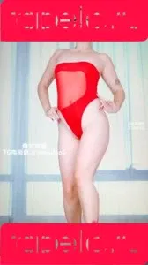 yingxiu.xyz Onlyfans Photo Gallery 