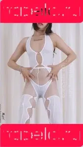 yingxiu.xyz Onlyfans Photo Gallery 