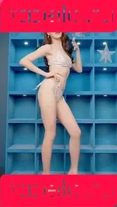 yingxiu.xyz Onlyfans Photo Gallery 