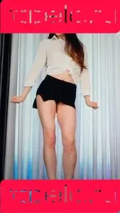 yingxiu.xyz Onlyfans Photo Gallery 