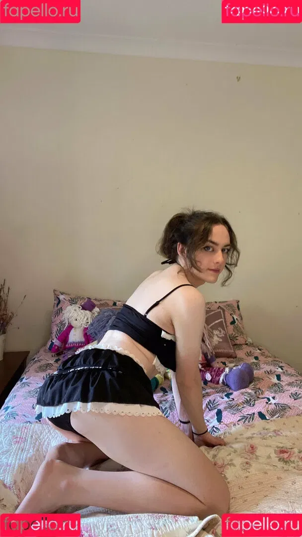 WhiteWren Onlyfans Photo Gallery 