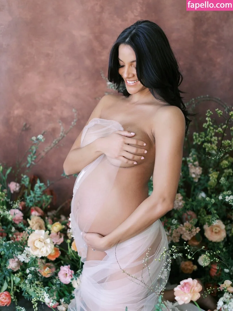 WhiteWren Onlyfans Photo Gallery 