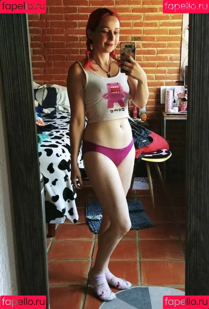 Litzia Moon Onlyfans Photo Gallery 