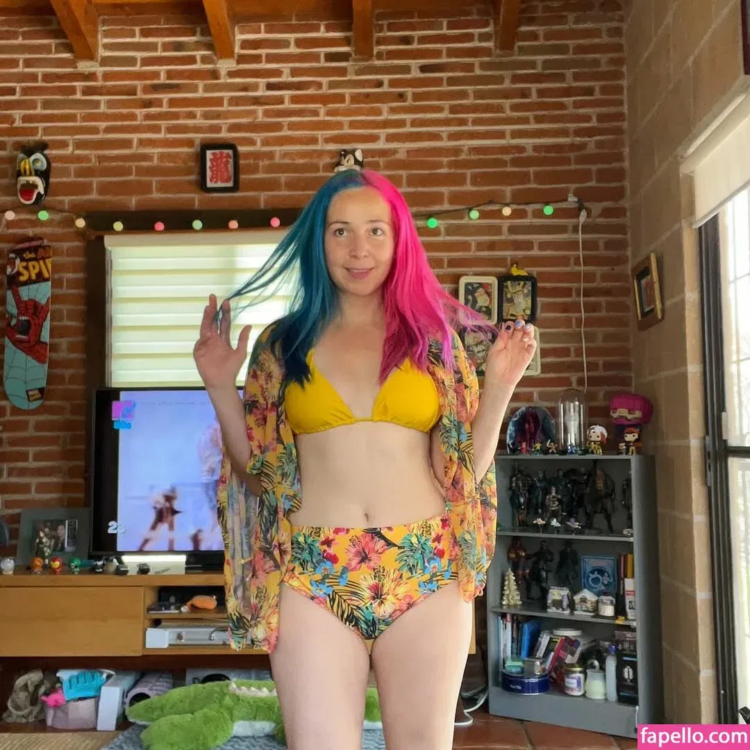 Litzia Moon Onlyfans Photo Gallery 