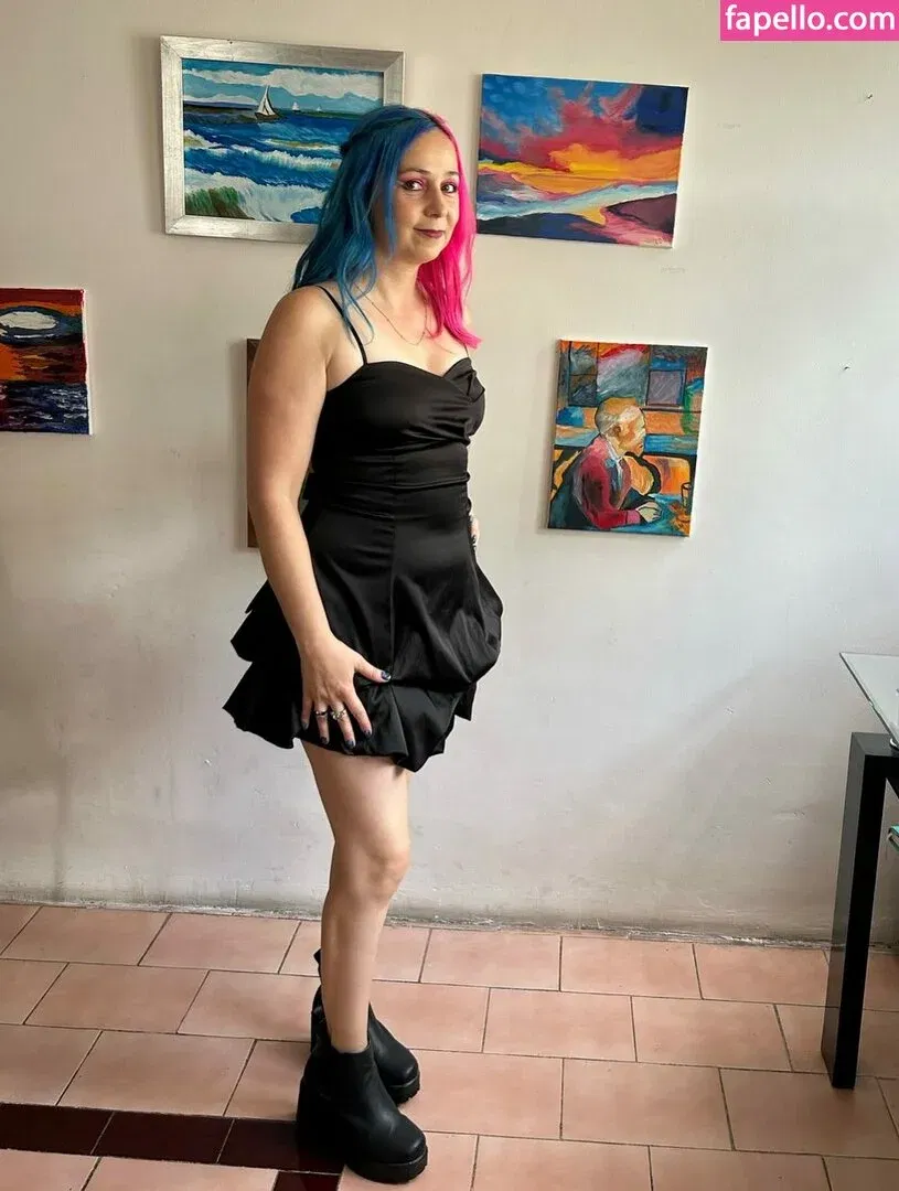 Litzia Moon Onlyfans Photo Gallery 