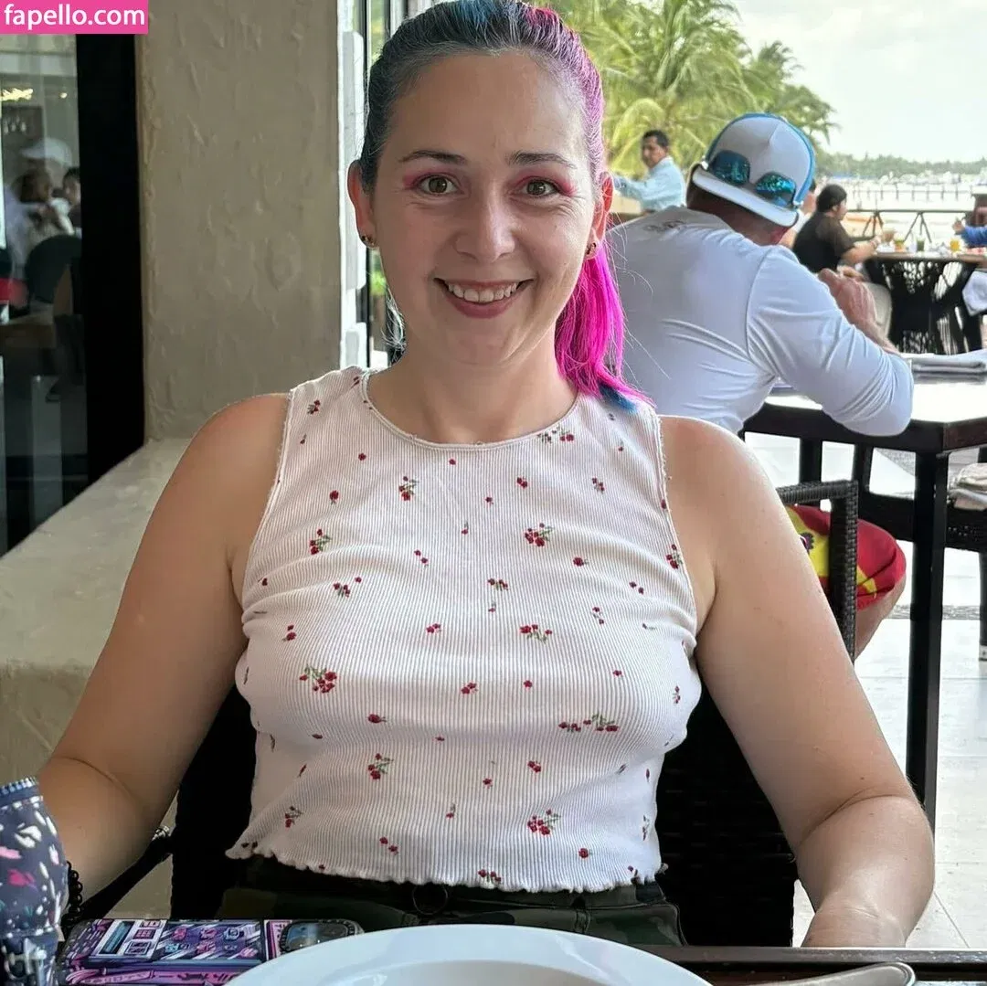 Litzia Moon Onlyfans Photo Gallery 