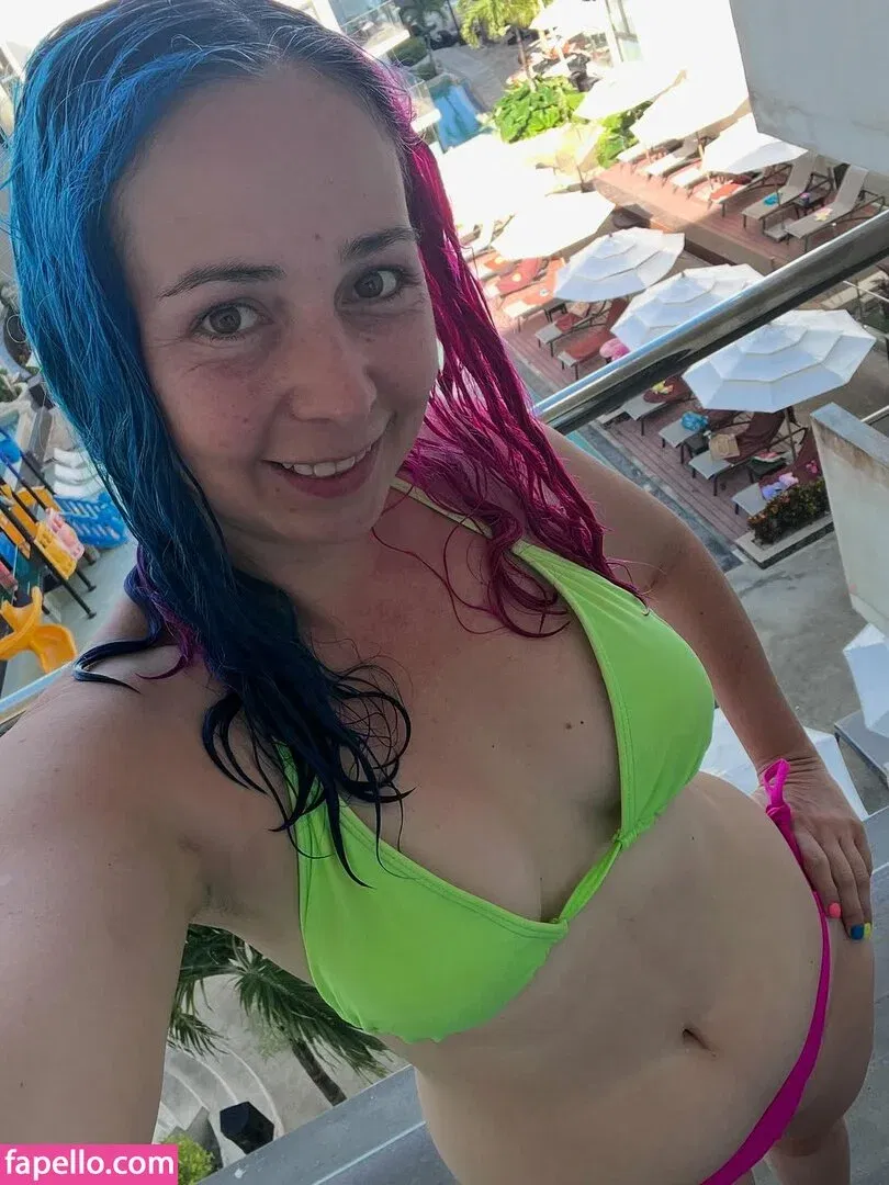 Litzia Moon Onlyfans Photo Gallery 