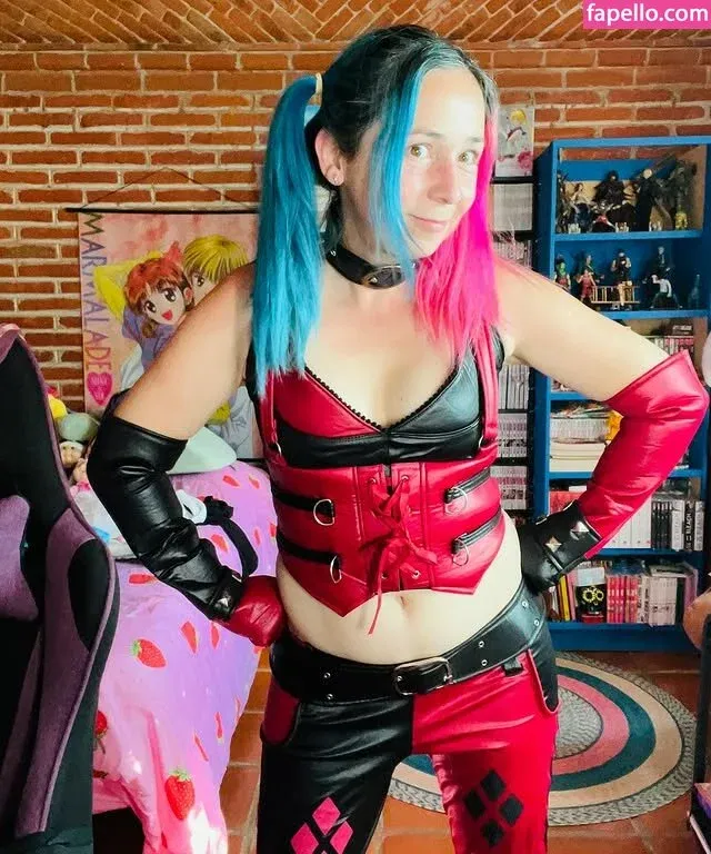 Litzia Moon Onlyfans Photo Gallery 