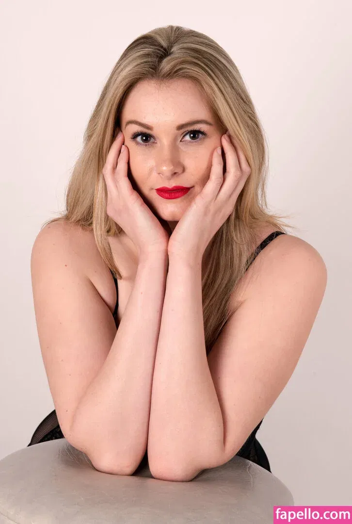 Natalie Juliet Deadman Onlyfans Photo Gallery 