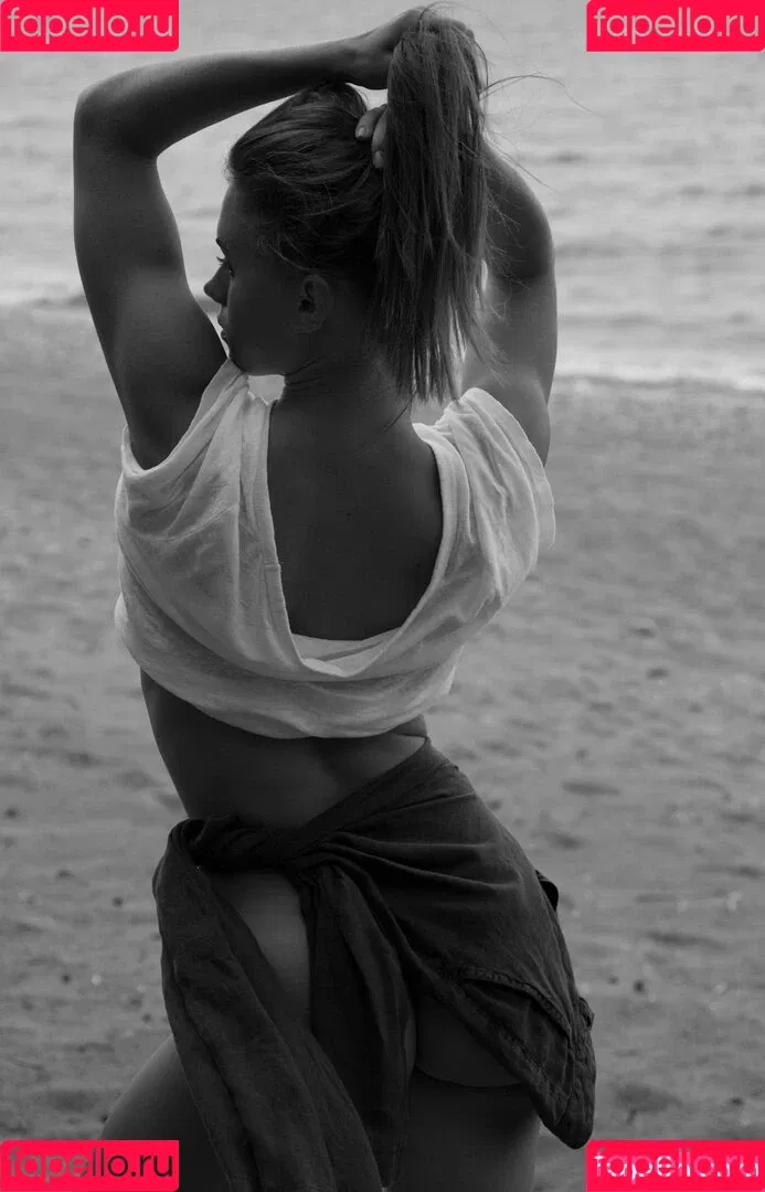 Kristina Shmidt Onlyfans Photo Gallery 