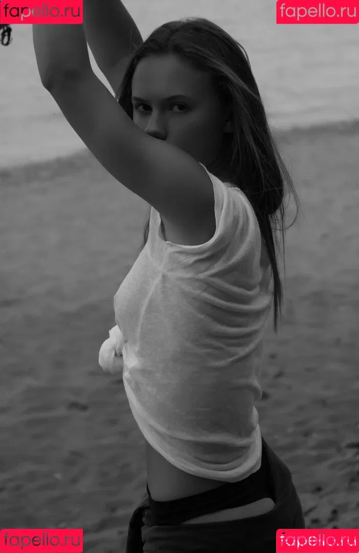 Kristina Shmidt Onlyfans Photo Gallery 