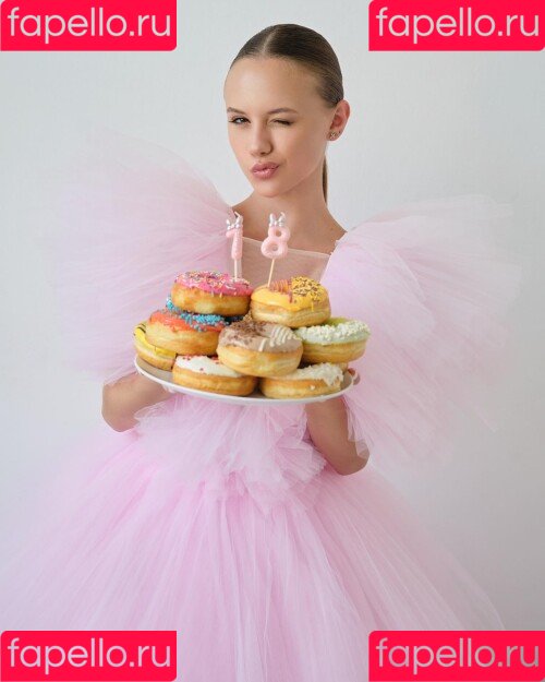 Kristina Shmidt Onlyfans Photo Gallery 