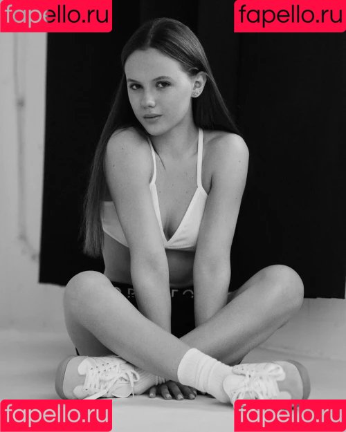 Kristina Shmidt Onlyfans Photo Gallery 